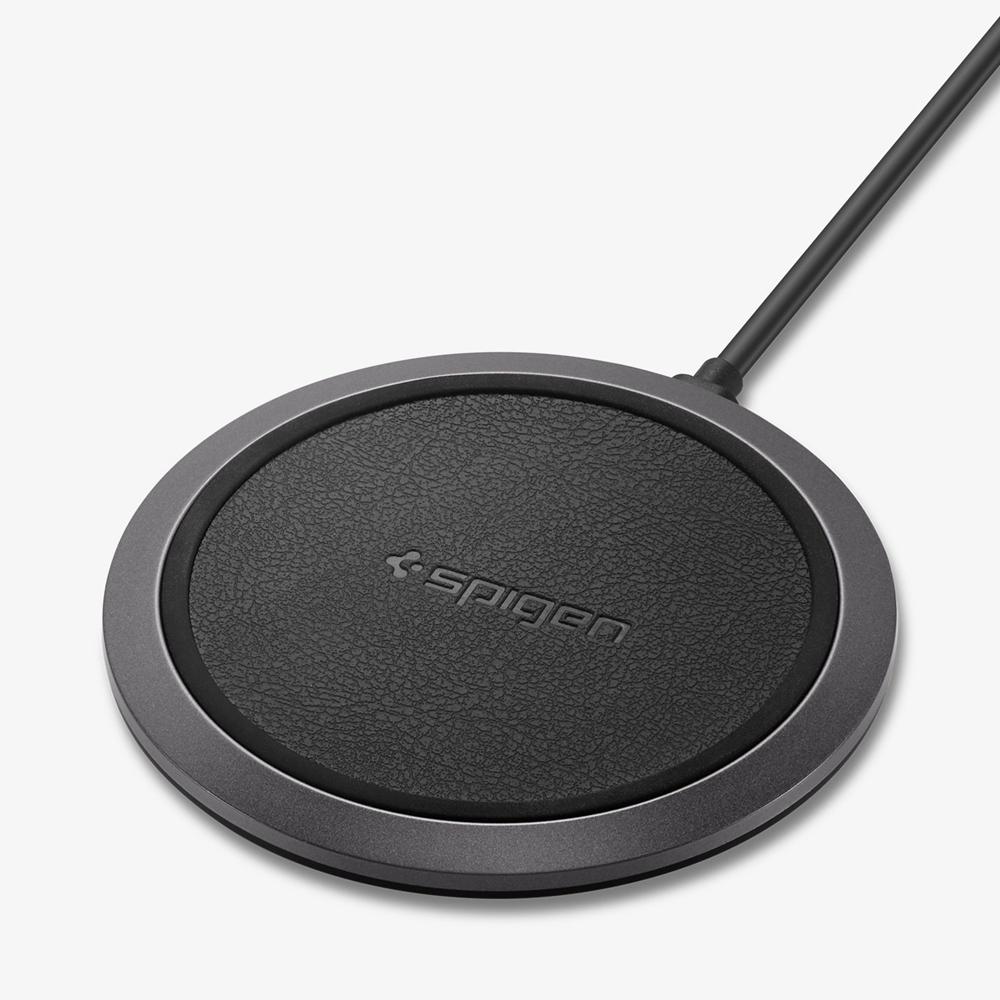 Spigen Essential® Leather | 10W Universal Wireless Charger Black | RYST-12409