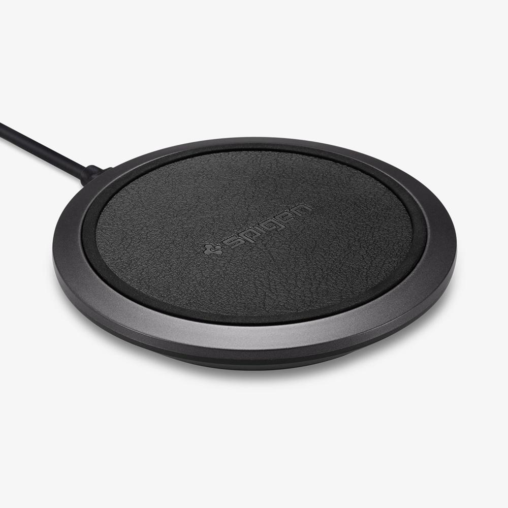 Spigen Essential® Leather | 10W Universal Wireless Charger Black | RYST-12409