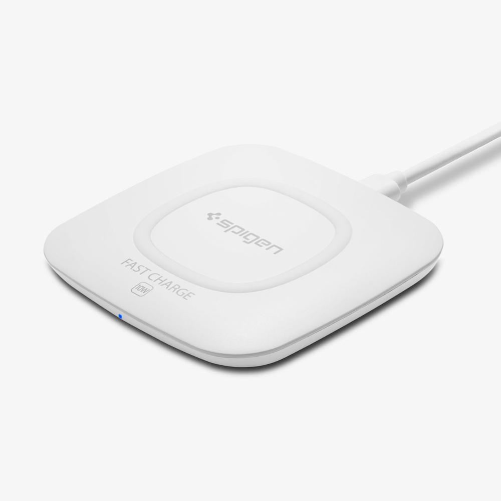 Spigen Essential® | 10W Universal Wireless Charger White | SJXG-26384