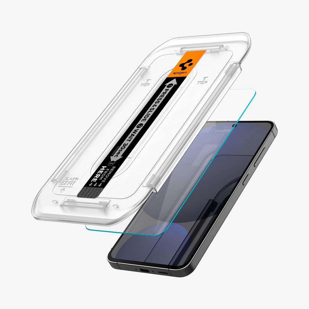 Spigen GLAS.tR EZ Fit Galaxy S24 Fe Screen Protector Clear | HCBL-28610